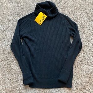 NWT Lole ribbed turtleneck sweater women’s small